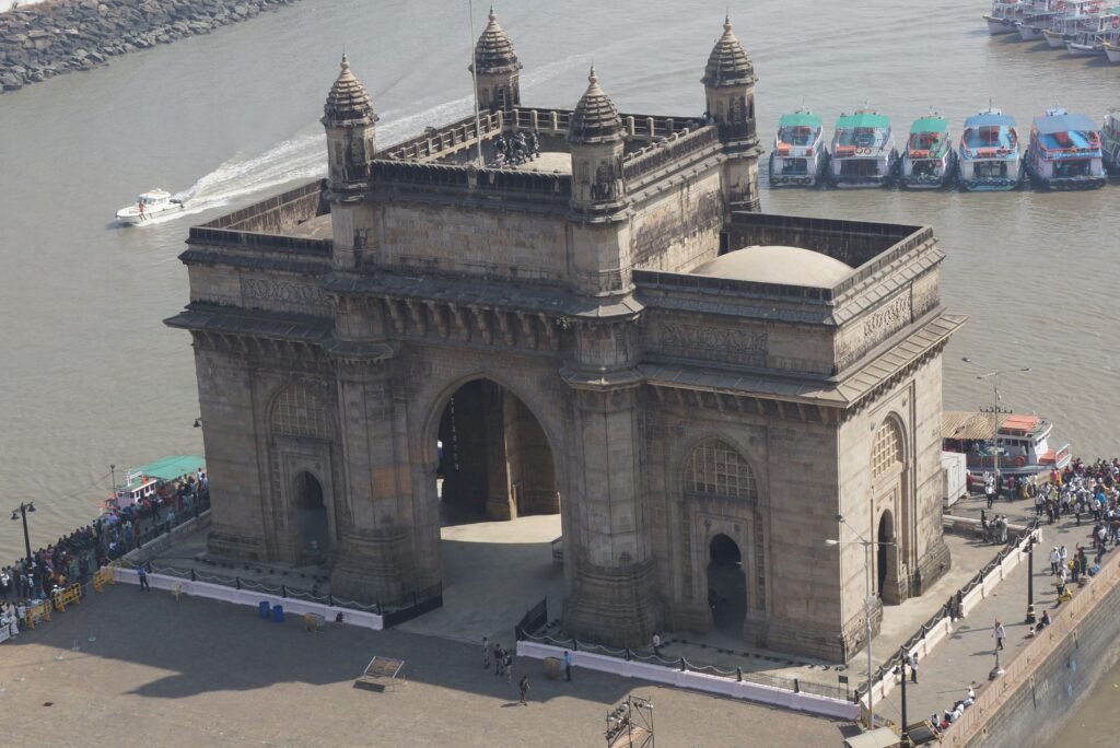 Gateway of India: The Ultimate Mumbai Landmark You Can’t Miss