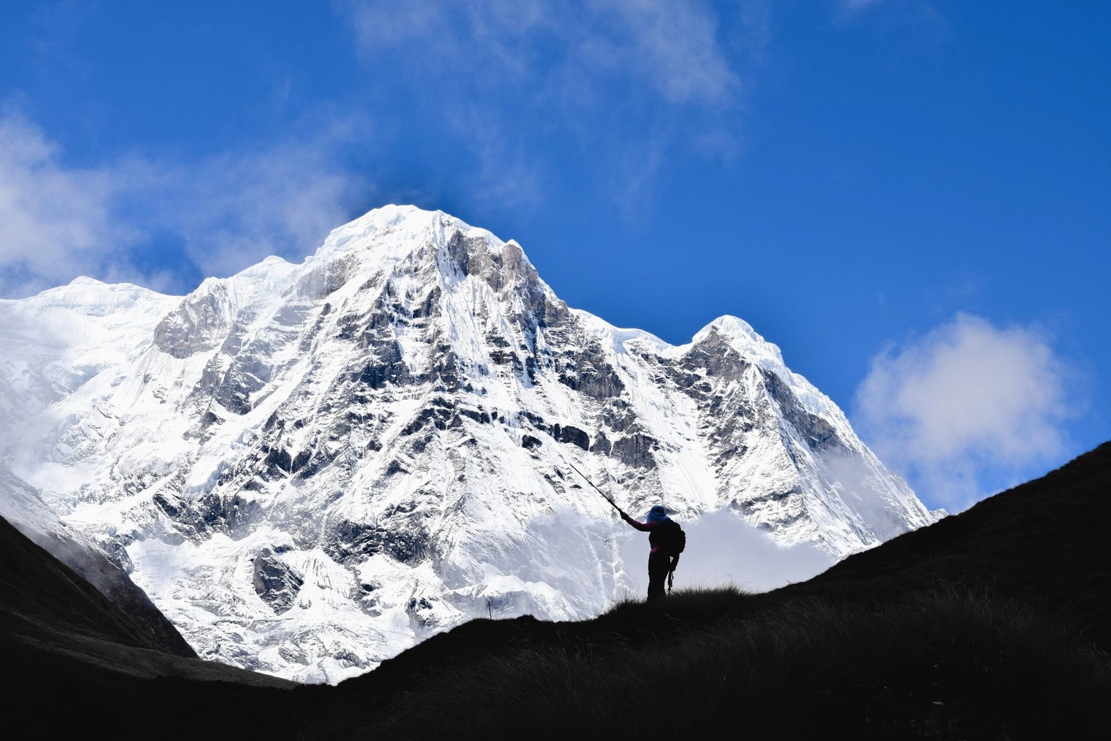 Ultimate Guide to Trekking the Annapurna Circuit: Tips & Highlights