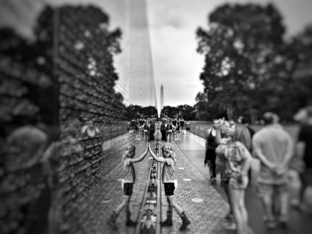 Ultimate Guide to the Vietnam Veterans Memorial: Honoring America's Heroes