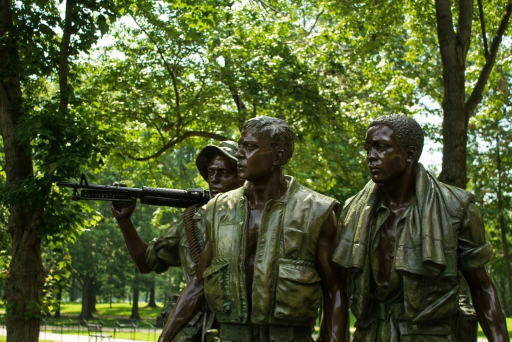 Ultimate Guide to the Vietnam Veterans Memorial: Honoring America's Heroes